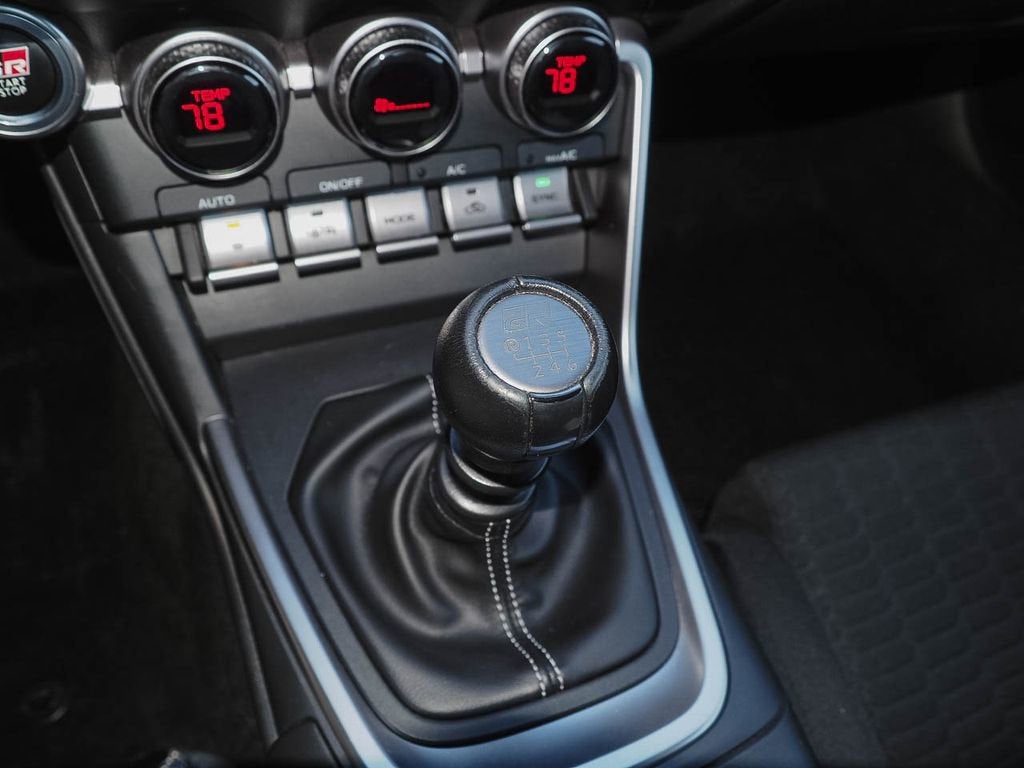 2024 Toyota GR86 BASE