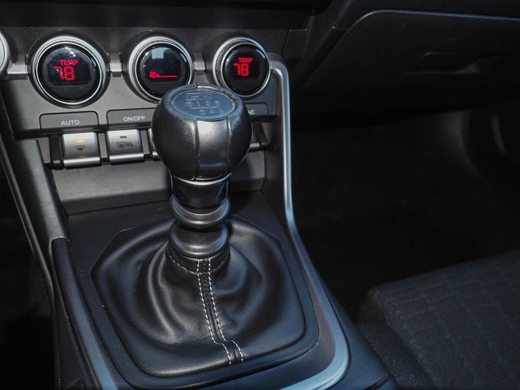 2024 Toyota GR86 BASE