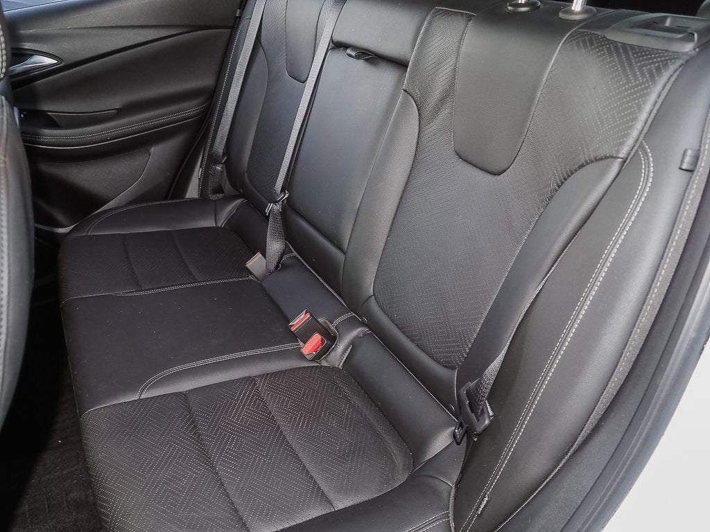 2022 Buick Encore GX Essence