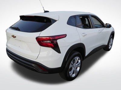 2025 Chevrolet Trax LS