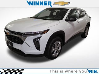 2025 Chevrolet Trax LS