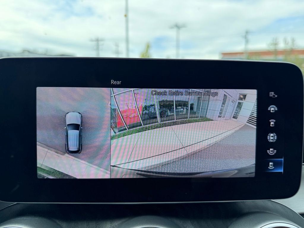 2022 Mercedes-Benz GLC GLC 300