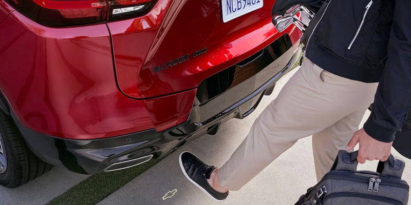 Chevorlet BLAZER Demonstrating Gesture Control